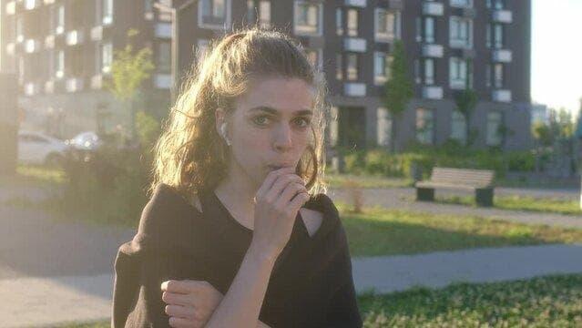 Entdecken Sie die nejlevnější e-cigareta mit kraftvollem e-zigarette akku 5000mah für langanhaltenden Genuss