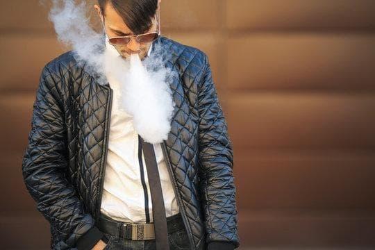 E-cigarete Tipps und Hinweise dürfen E-cigarete in den Koffer und was ist bei E Zigaretten im Gepäck zu beachten