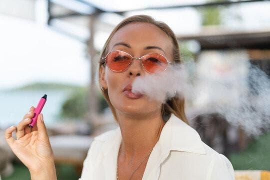 IBVAPE Ratgeber IBVAPE Erfahrungen zu wie lange halten einweg vapes und praktische Tipps zur Haltbarkeit